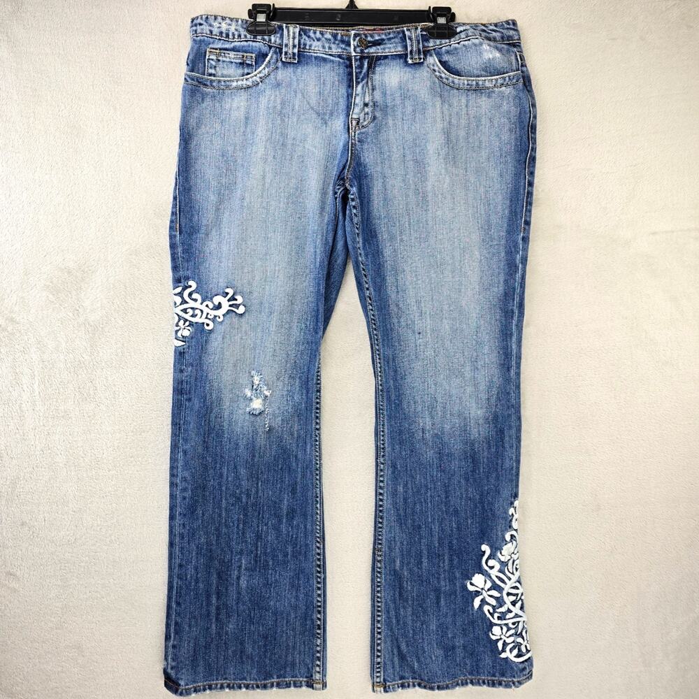 Vtg Guess USA Jeans‎ Womens 34 Blue (Fits 38x30) Crochet Embroidered Distressed
